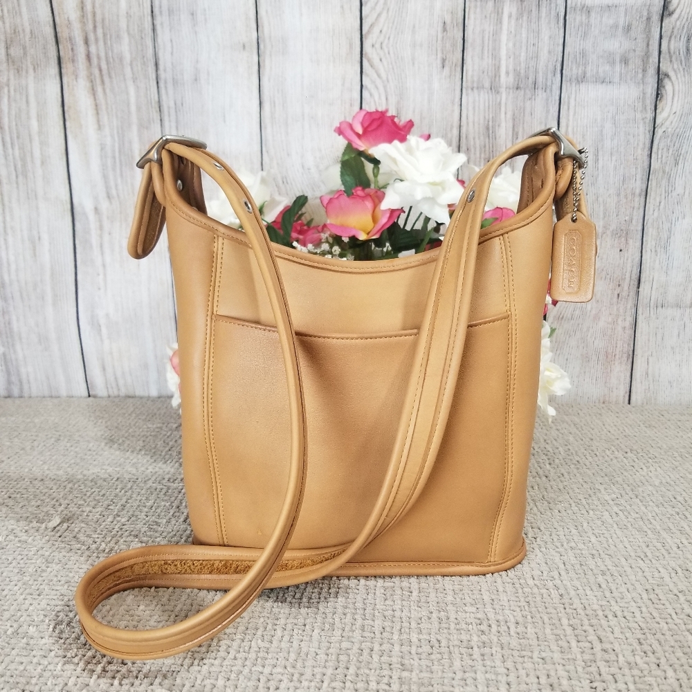 Vintage Coach Slim Duffle Crossbody 9816 Camel Medium
